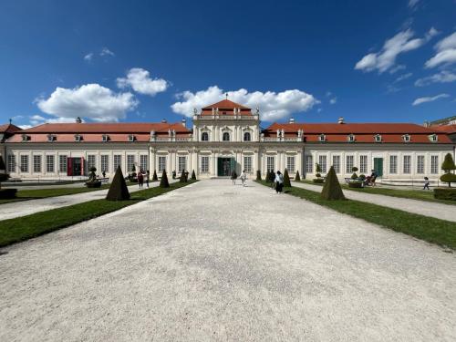 24402a47-9369-45c4-8afc-308485564b7d